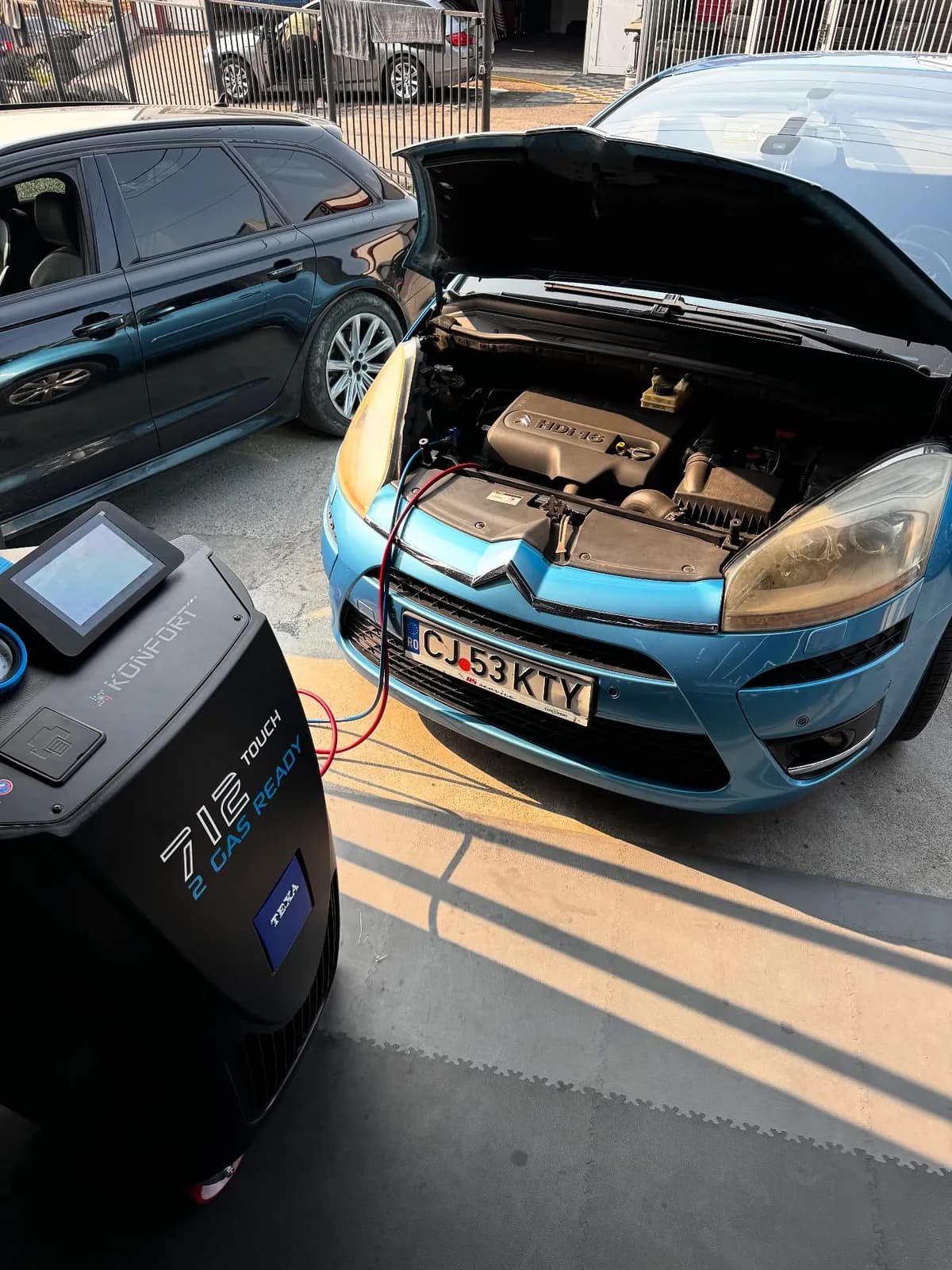 Reîncărcare freon Citroën C4 în Cluj-Napoca la Quik Detailing (gaz R134a)