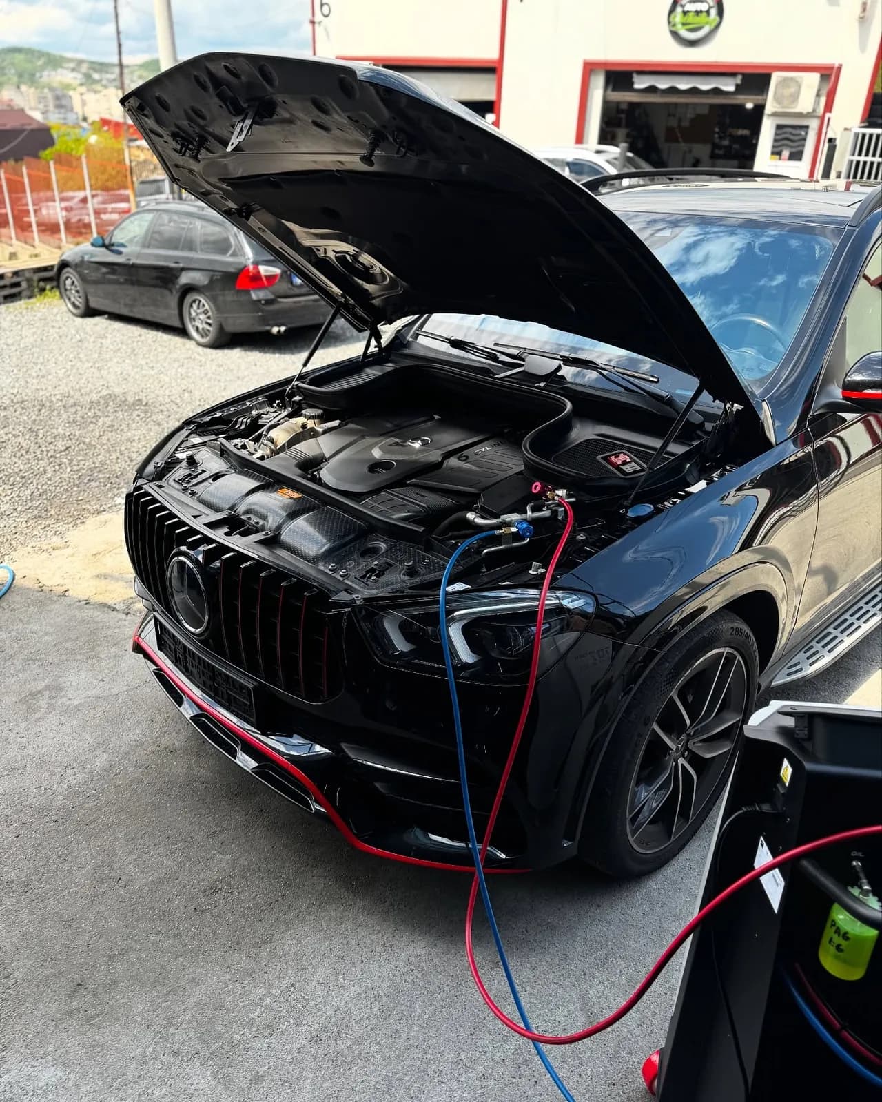 Reîncărcare freon Mercedes-Benz GLE în Cluj-Napoca la Quik Detailing (gaz R1234yf)
