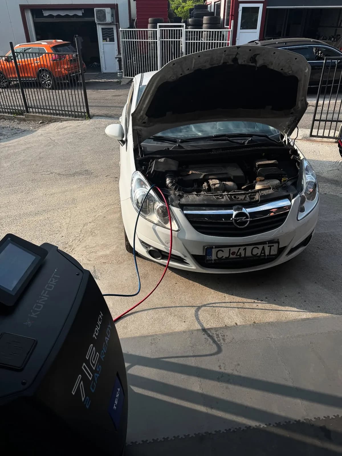 Reîncărcare freon Opel Corsa în Cluj-Napoca la Quik Detailing (gaz R134a)