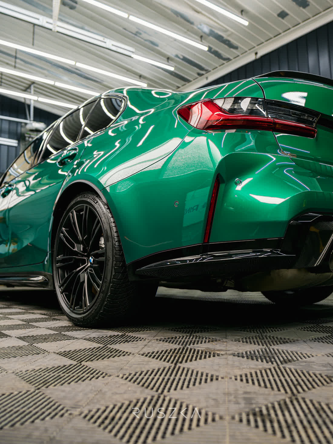 BMW M verde întreținut la Quik Detailing Cluj